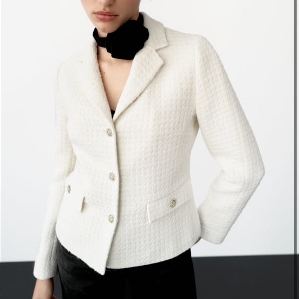 NWT Zara Cropped Blazer with Jewel Buttons - Picture 10 of 16
